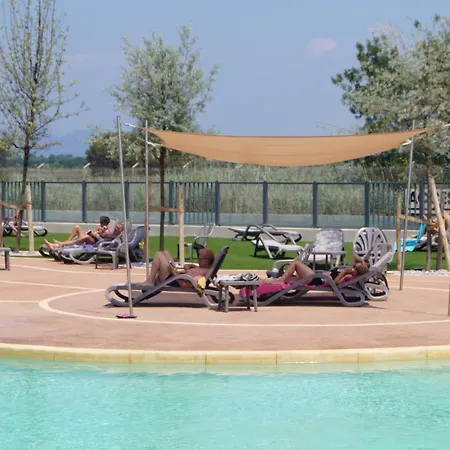 Parque de Campismo Camping Sunissim Saint Aygulf Plage 4 By Locatour